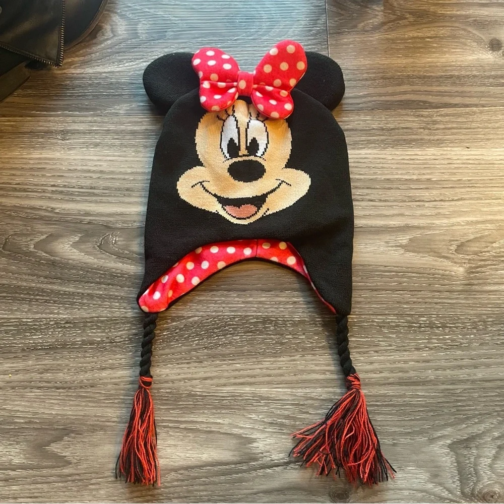 Disney Minnie Mouse Black and Red Peruvian Hat‎